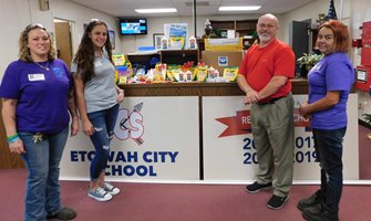 Waupaca Foundry Etowah donates to local schools