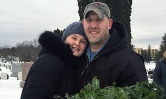 ​Waupaca Veterans Cemetery Gets Holiday Wreaths